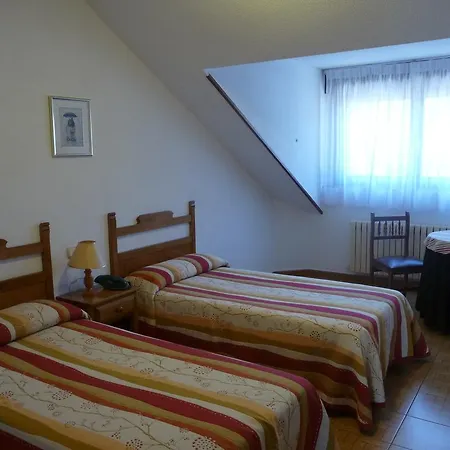 Gogar Pensionat 2*